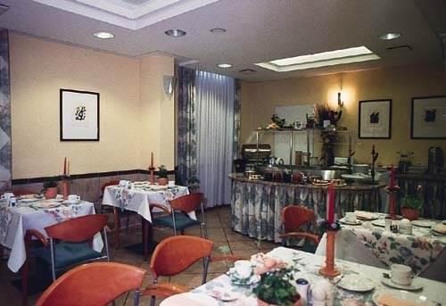 Hotel Mado Cologne Extérieur photo