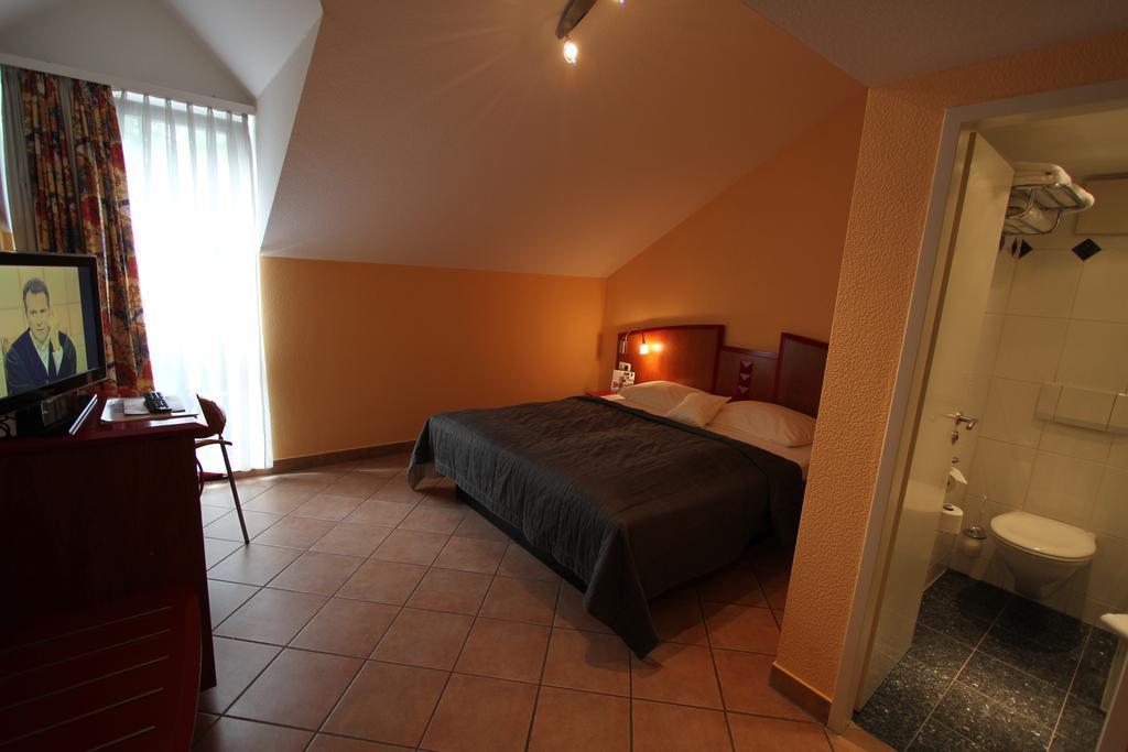 Hotel Mado Cologne Chambre photo