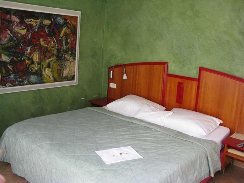 Hotel Mado Cologne Extérieur photo